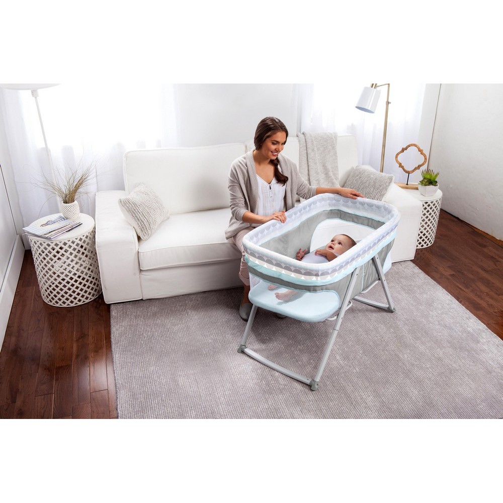 foldaway bassinet