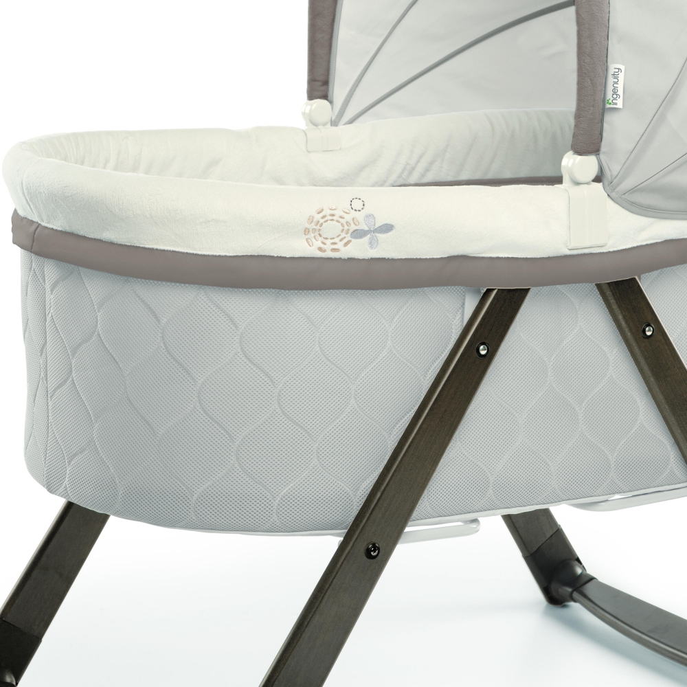 foldaway rocking wood bassinet