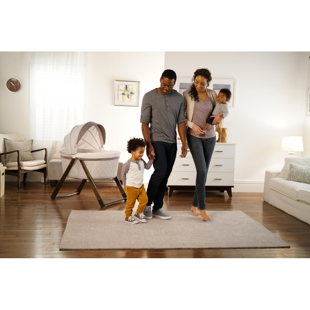 foldaway rocking wood bassinet