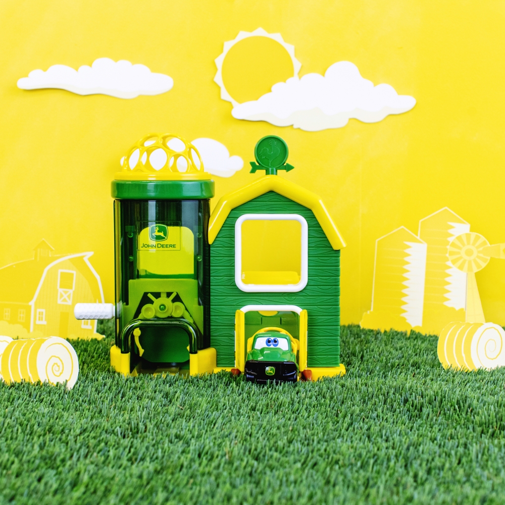 go grippers john deere barn playset